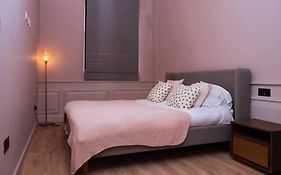 Luxurious Stunning 2Bedroom Apartment