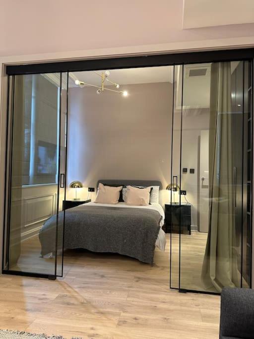Luxurious Stunning 2Bedroom Apartment Manchester Exterior photo