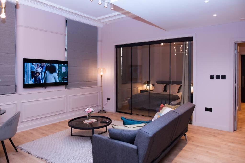 Luxurious Stunning 2Bedroom Apartment Manchester Exterior photo
