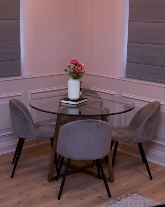 Luxurious Stunning 2Bedroom Apartment Manchester Exterior photo